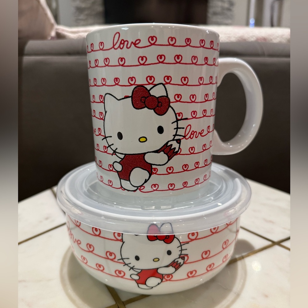 Hello Kitty bundle